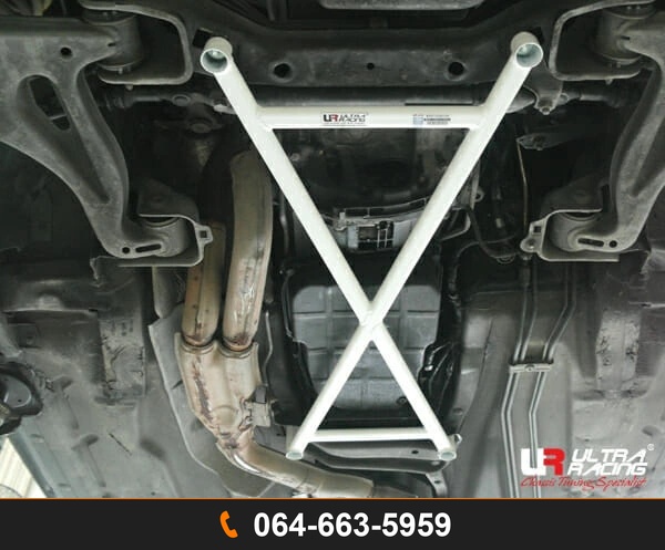 ค้ำตัวถังล่างหน้า Ultra Racing UR-LA4-2765 MERCEDES-BENZ W202