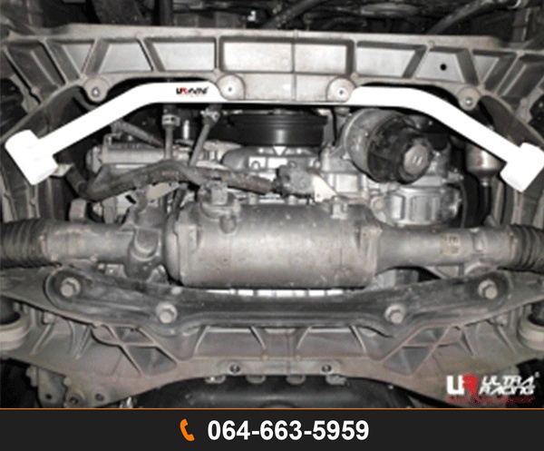 ค้ำตัวถังล่างหน้า Ultra Racing UR-LA2-1690 LEXUS LS 460