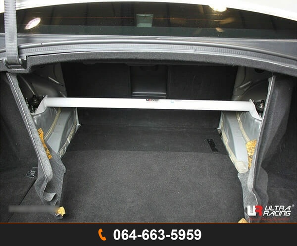 ค้ำโช้คหลัง Ultra Racing UR-RE2-799 LEXUS GS 300 LEXUS IS 250 LEXUS IS 300