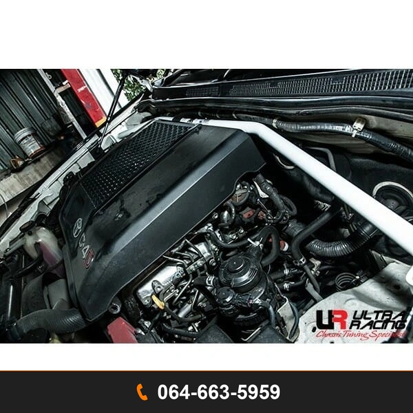 ค้ำโช้คหน้า Ultra Racing UR-TW2-2589A TOYOTA FORTUNER TOYOTA HILUX VIGO