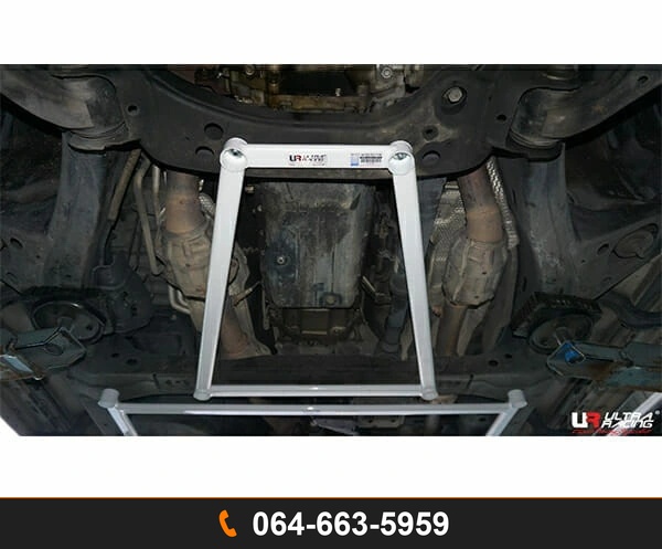 ค้ำตัวถังล่างหน้า Ultra Racing UR-LA4-3806 TOYOTA LAND CRUISER