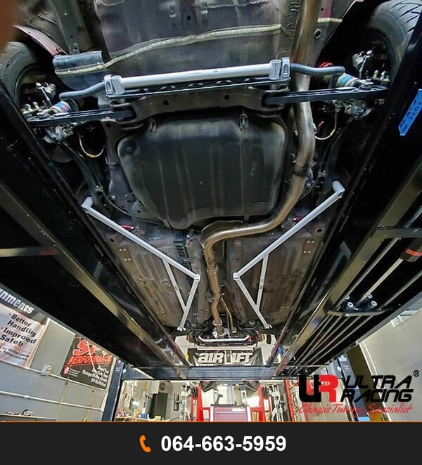 ค้ำพื้นด้านข้าง Ultra Racing UR-SD6-685P HONDA CIVIC