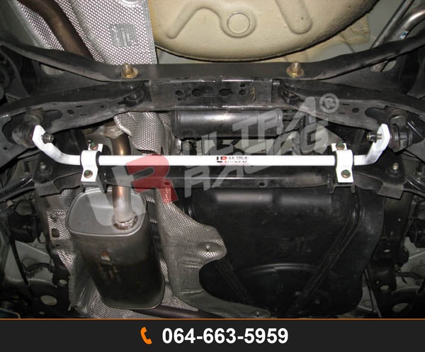 กันโคลงหลัง Ultra Racing UR-AR23-242 VOLVO S40
