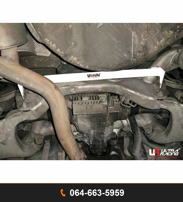 ค้ำตัวถังล่างหลัง Ultra Racing UR-RL2-2057 BMW E65