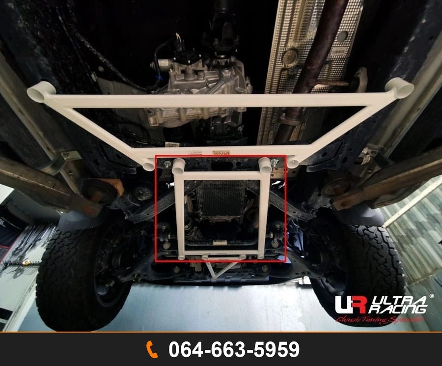 ค้ำตัวถังล่างหน้า Ultra Racing URVN-LA4-4326 FORD EVEREST FORD RANGER