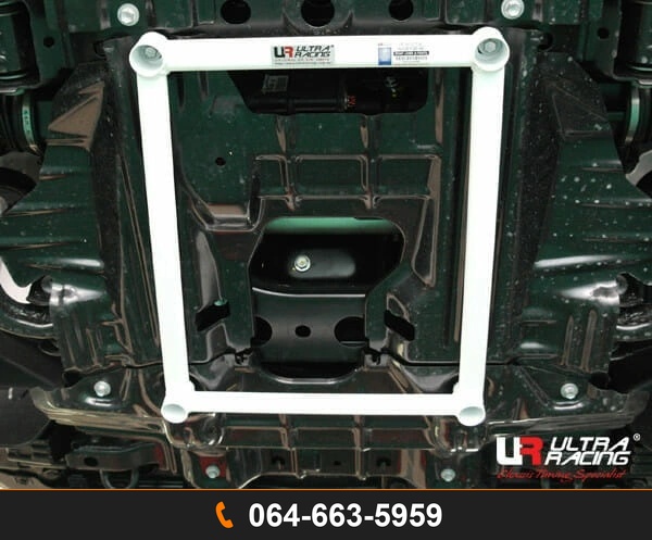 ค้ำตัวถังล่างหน้า Ultra Racing URTH-LA4-3358 TOYOTA FORTUNER TOYOTA HILUX REVO