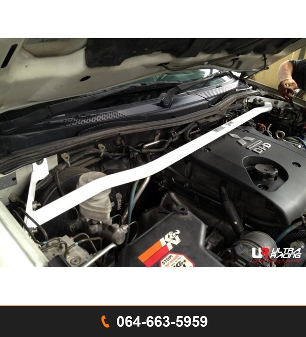 ค้ำโช้คหน้า Ultra Racing UR-TW2-1590(B) MITSUBISHI PAJERO SPORT
