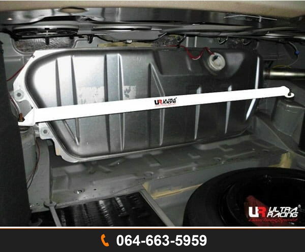 ค้ำโช้คหลัง Ultra Racing UR-RE2-2131 MERCEDES-BENZ W210