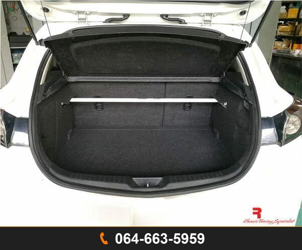 ค้ำโช้คหลัง Ultra Racing UR-RE2-1346 MAZDA 3