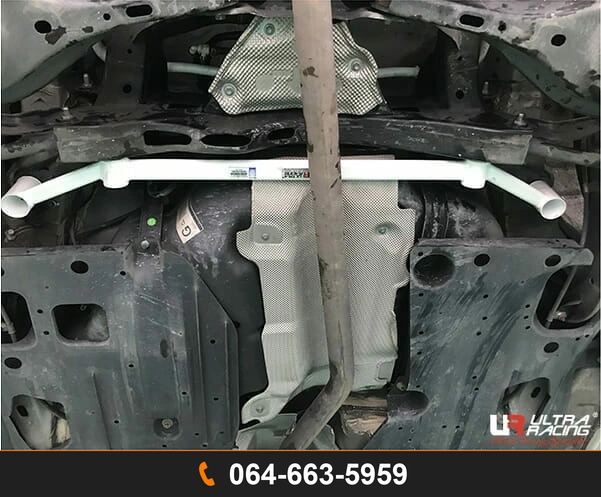 ค้ำตัวถังล่างหลัง Ultra Racing UR-RL4-3743 MAZDA 3
