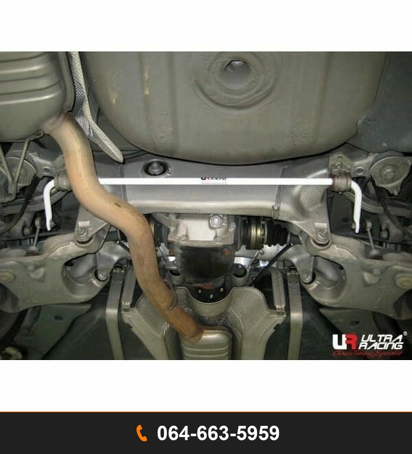 กันโคลงหลัง Ultra Racing UR-AR21-561 BMW E60