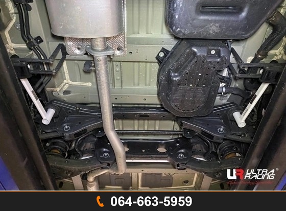 ค้ำตัวถังล่างด้านข้างหลัง Ultra Racing URKR-RS4-4225P HYUNDAI STARIA