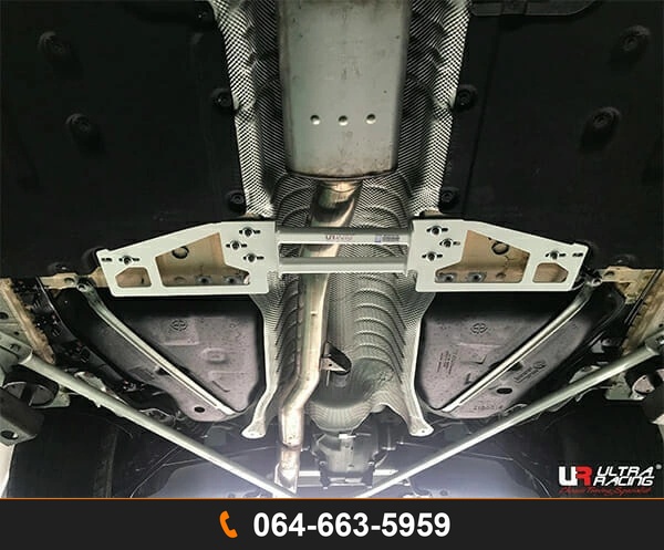 ค้ำตัวถังล่างกลาง Ultra Racing URKR-ML4-4118 BMW G30