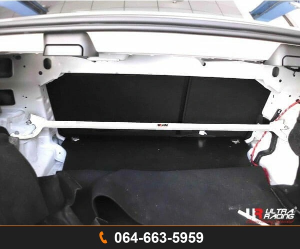 ค้ำโช้คหลัง Ultra Racing UR-RE2-1821 MERCEDES-BENZ W204