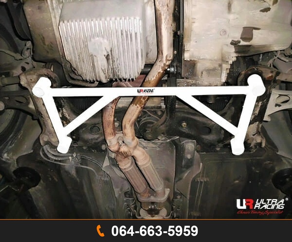 ค้ำตัวถังล่างหน้า Ultra Racing UR-LA4-3936 ALFA ROMEO 155