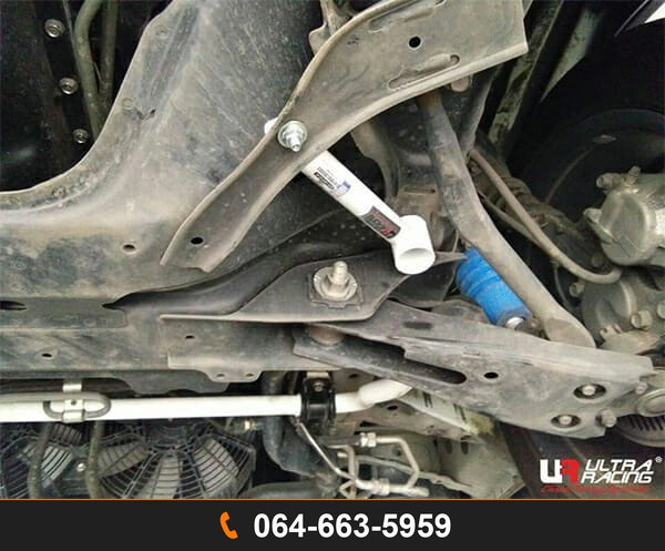 ค้ำตัวถังล่างด้านข้างหน้า Ultra Racing URTH-LS4-2825P TOYOTA COMMUTER