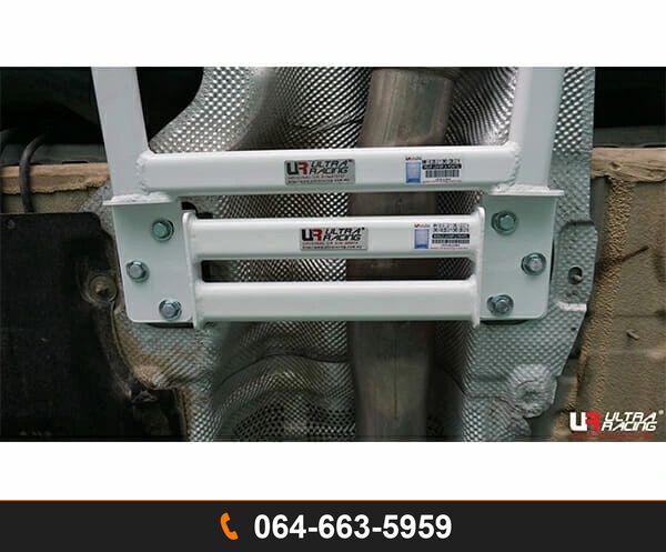 ค้ำตัวถังล่างกลาง Ultra Racing URCN-ML2-2544 BMW F20 BMW F22 BMW F30